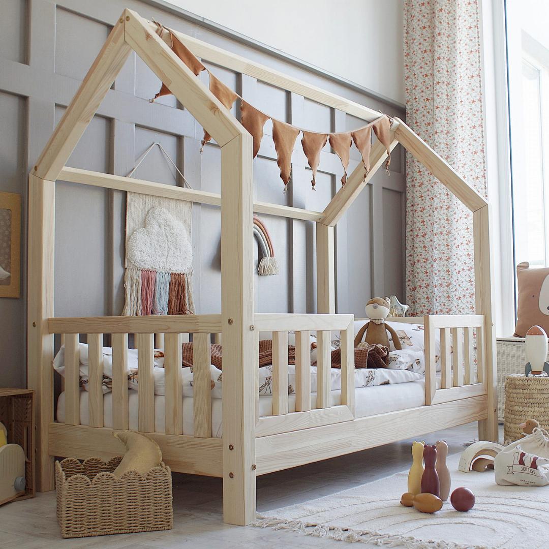 Lit cabane Montessori avec barrière Andrea 80x160cm Entrée au milieu