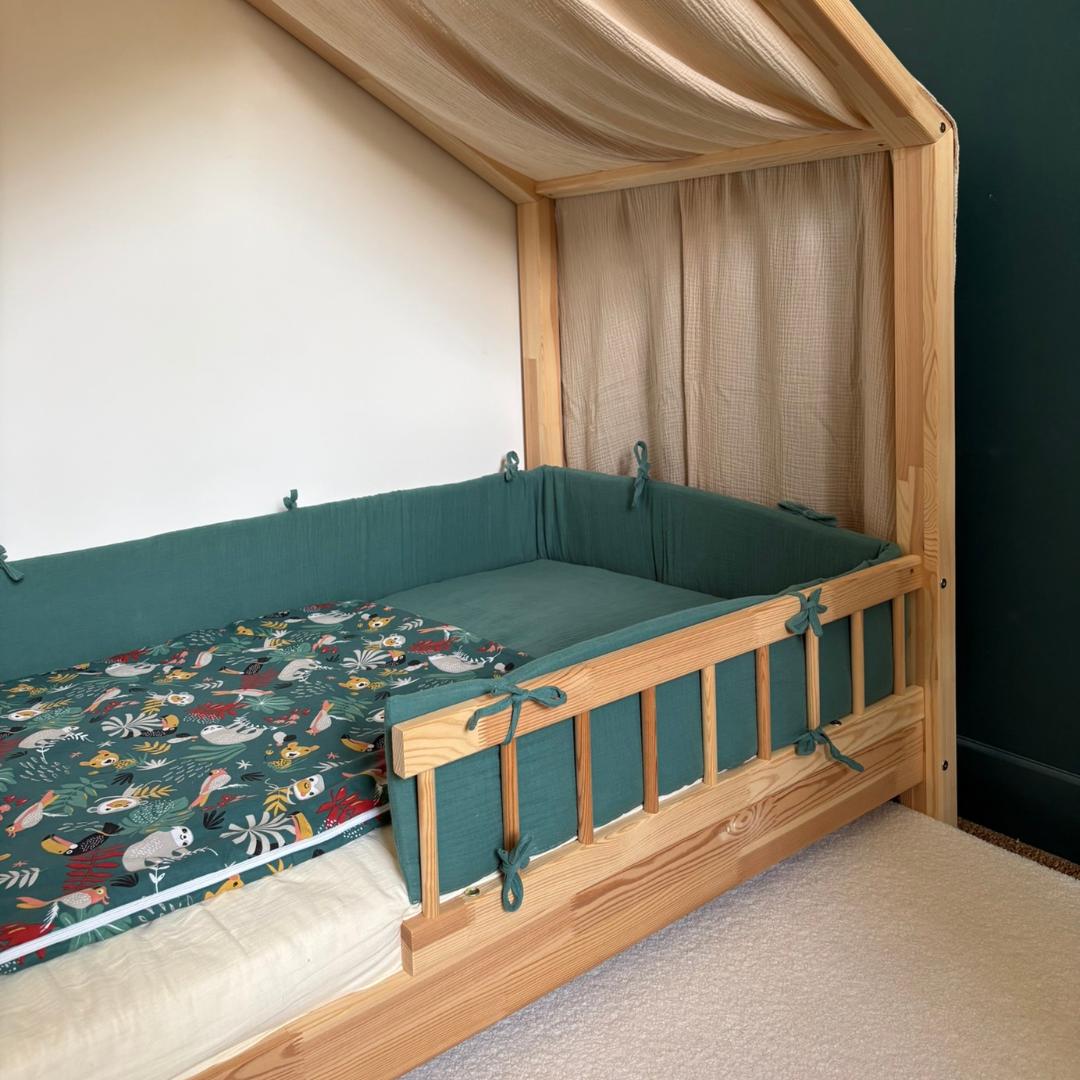 Eucalyptusgroene dubbelgaas cabinebedbumper