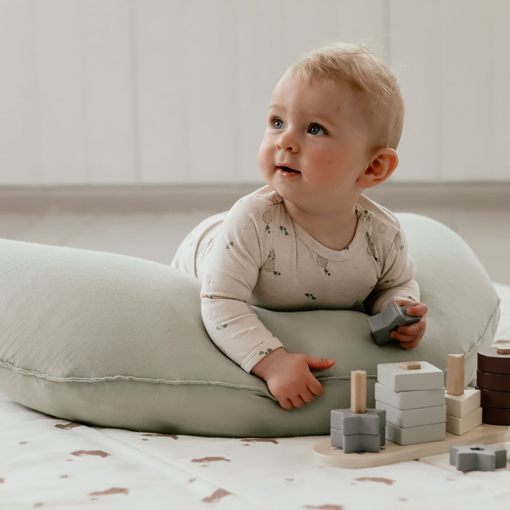 Comment choisir le coussin d’allaitement idéal pour vous et votre bébé?