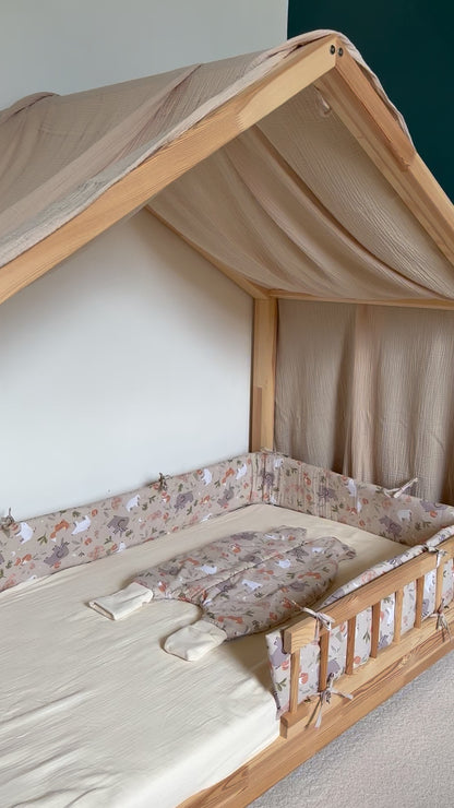 Tour de lit cabane coton animaux