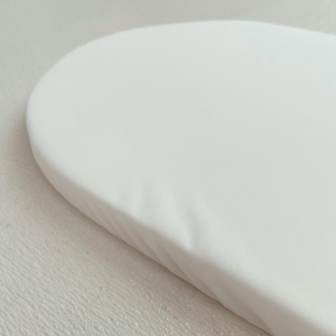 Panier à langer + matelas + housse bouclette