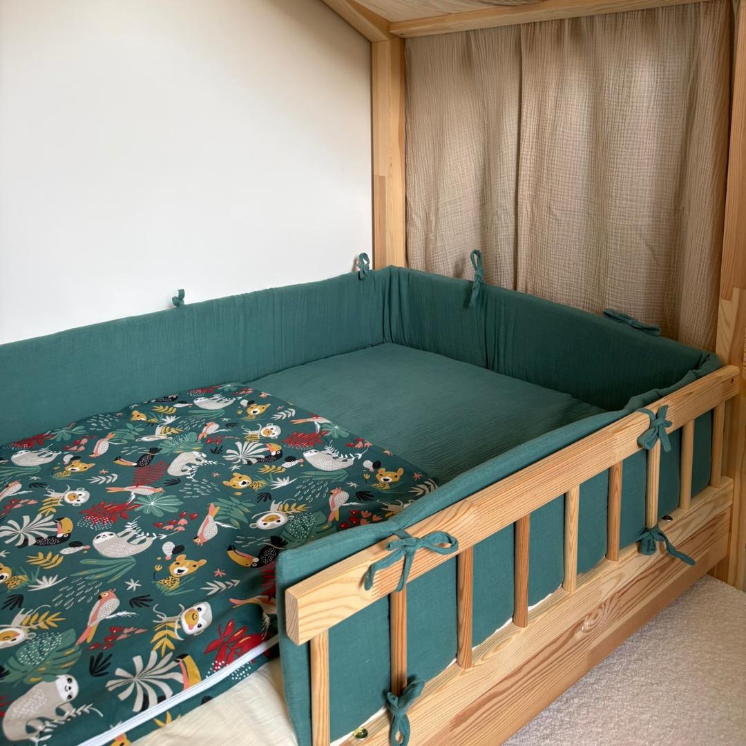 Eucalyptusgroene dubbelgaas cabinebedbumper 
