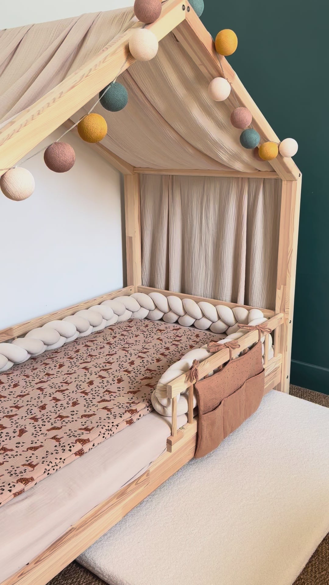 Beige bedhemel van biologisch katoen
